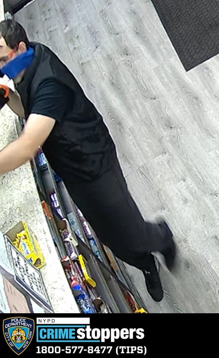 Staten Island Bodega Armed Robber said it was for the Community Staten Island Bodega Armed Robber said it was for the Community