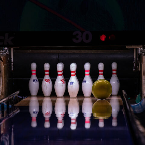 Police arrest bowling alley bully who swung razor blade at patrons - photo licensed by shore news network.