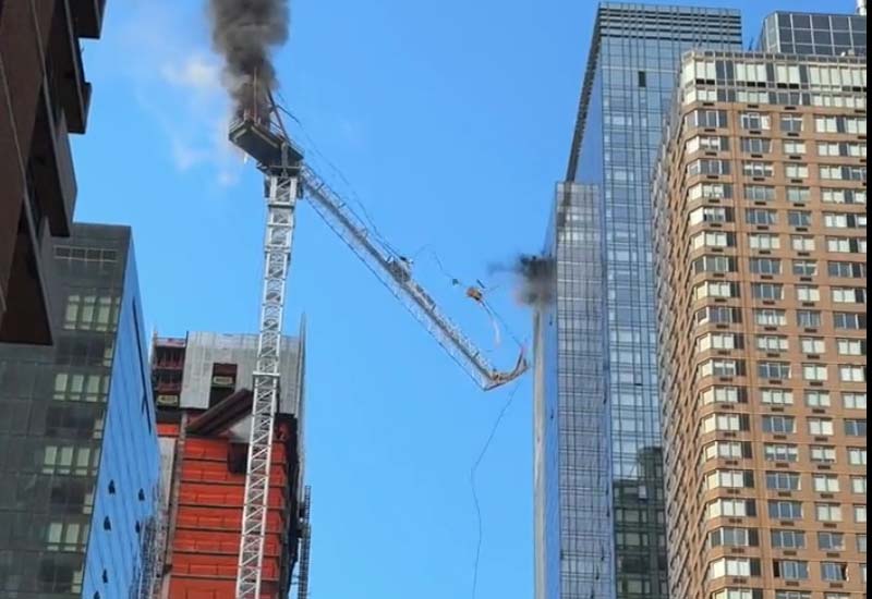 Watch: Manhattan Crane Collapses, Six Injured