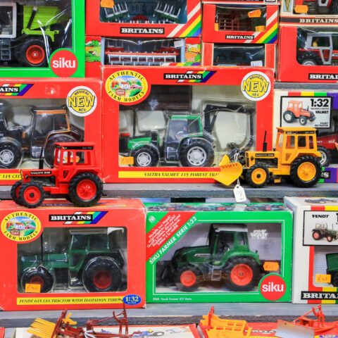 Holiday in july: free toy giveaway for kids in toms river - photo licensed by shore news network.