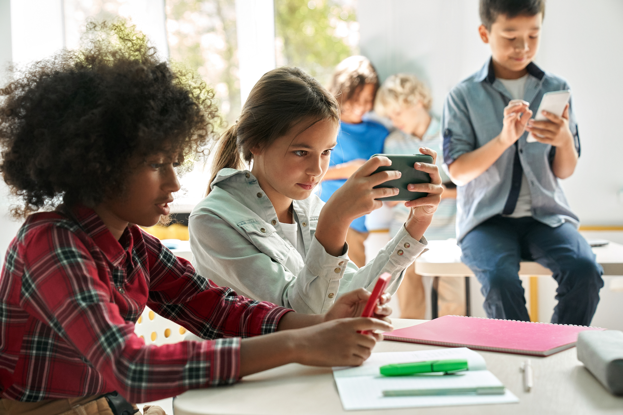 New Jersey Lawmaker Wants Tighter Controls of Youth Use of Social Media