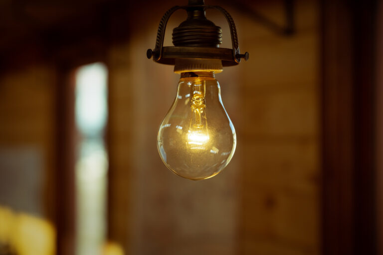 Ban on lightbulbs starts today in new jersey - photo licensed by shore news network.