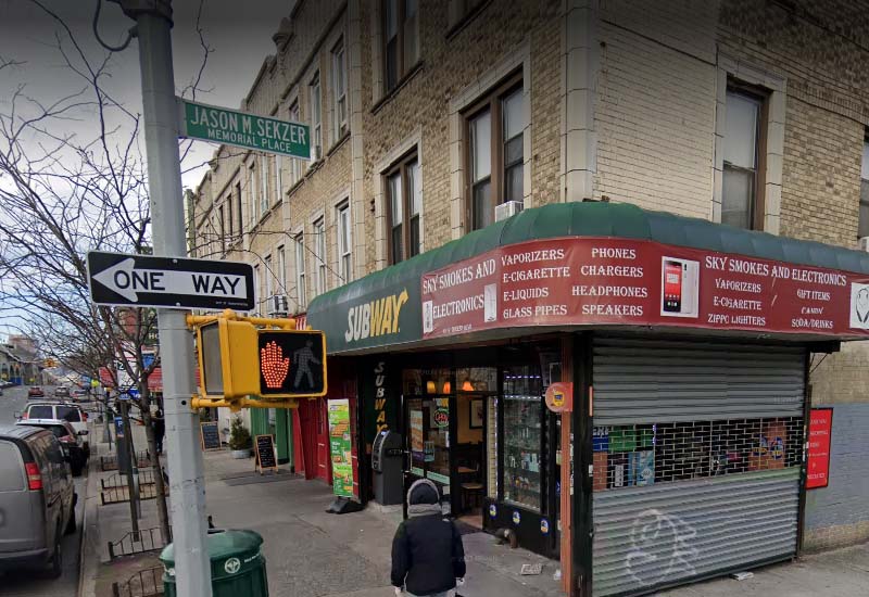 Queens Puffume Smoke Shop Robbed of $10k in Merchandise