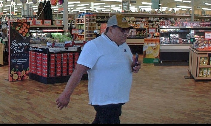 Police Suspect in Theft at Weis on Upper Front Street