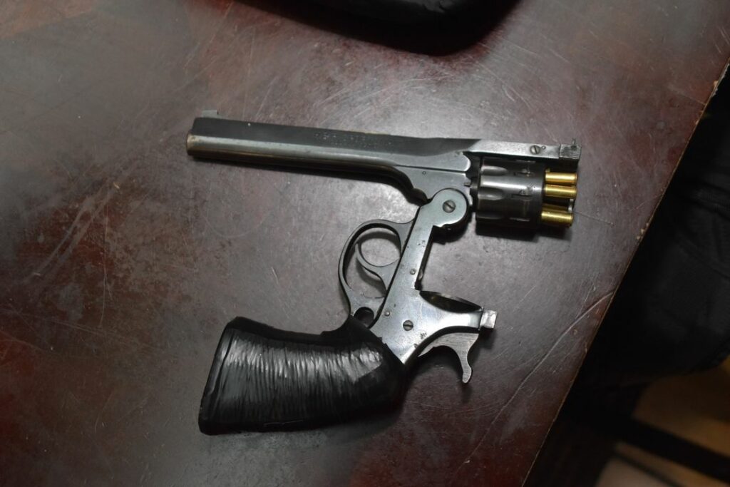 Officers Recover Weapons at Destiny USA Mall Officers Recover Weapons at Destiny USA Mall
