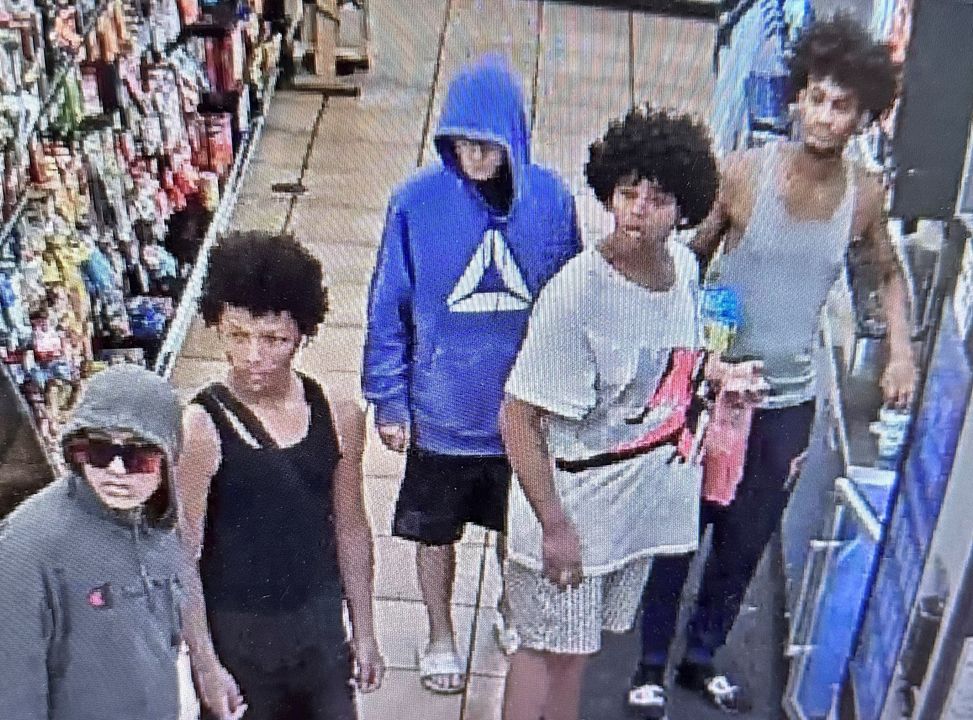Suspects Wanted for Multiple Retail Thefts Suspects Wanted for Multiple Retail Thefts