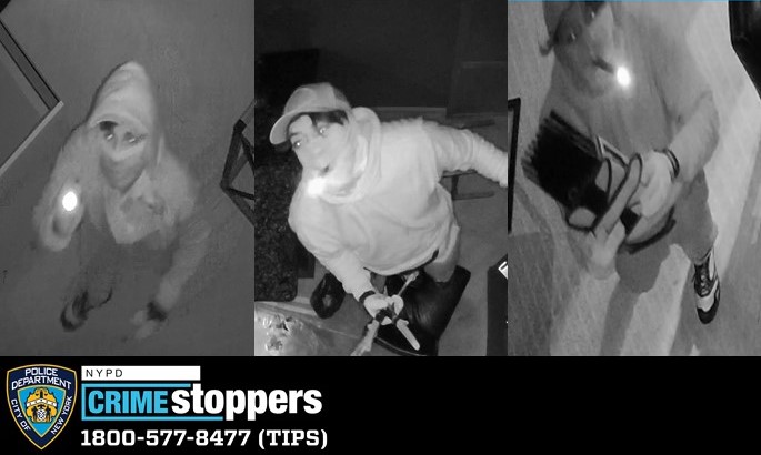 Jewelry Thieves Break Through Wall to Steal $100k From Staten Island Business Jewelry Thieves Break Through Wall to Steal $100k From Staten Island Business