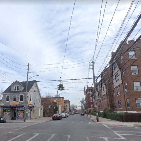 Mount vernon shooting leaves three injured - photo licensed by shore news network.