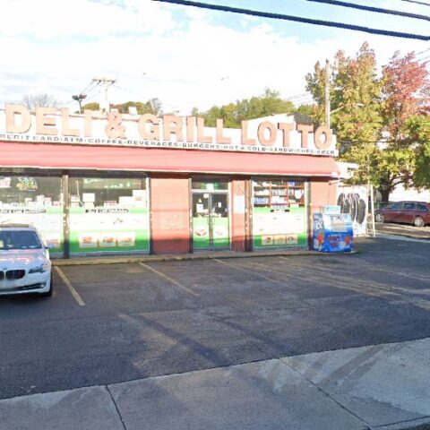 20-year-old man shot outside stapleton deli - photo licensed by shore news network.