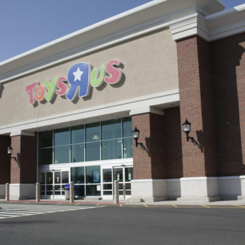 New jerseyans miss these out of business stores from the 1980s - photo licensed by shore news network.