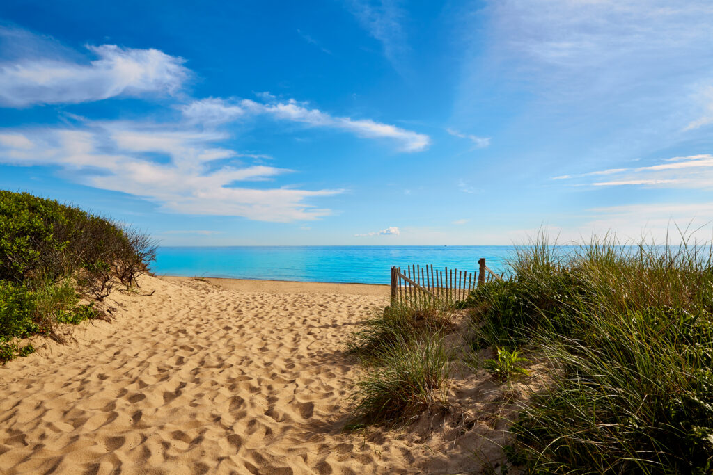 Cape Cod Weather Report: Summer Heat Returns on Monday