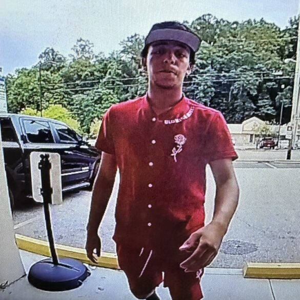 Akron police seek public's help in identifying credit card theft suspect - photo licensed by shore news network.