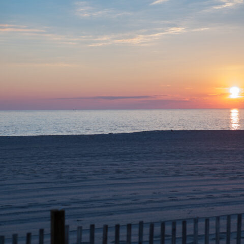 Toms river beaches to have lifeguards this weekend, no badges required - photo licensed by shore news network.