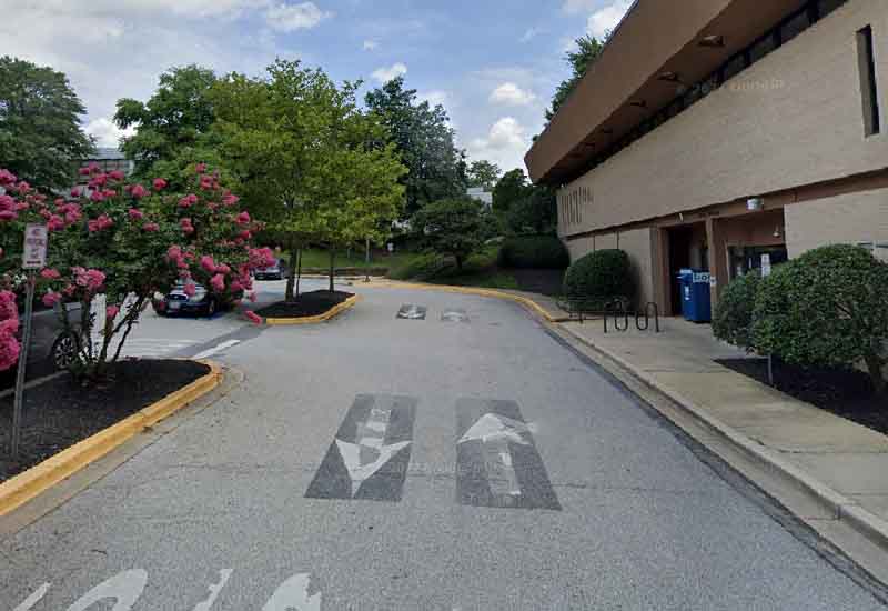 Man Assaulted and Robbed By Two Outside Greenbelt Library