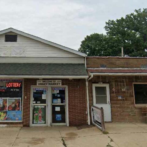 $20,000 lottery ticket sold at mineral city honey market - photo licensed by shore news network.