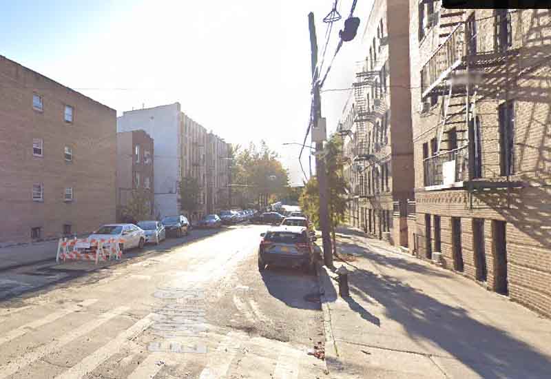 NYPD Seeking Suspect in Bronx Home Invasion