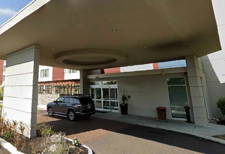 Woman attacked during intimate transaction gone wrong - photo licensed by shore news network.