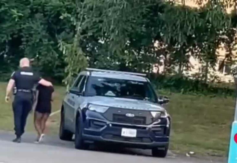 An internal affair: pgcpd cop under investigation for back seat romp - photo licensed by shore news network.