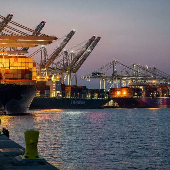 Cbp trade advisory committee convenes for fiscal year-end public meeting - photo licensed by shore news network.