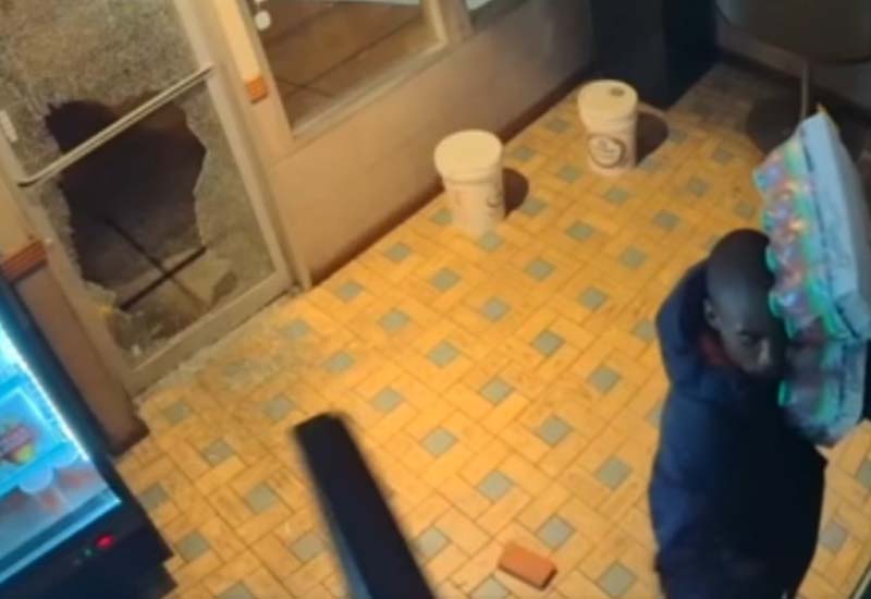 Dragon City Restaurant Robbed, Police Investigating