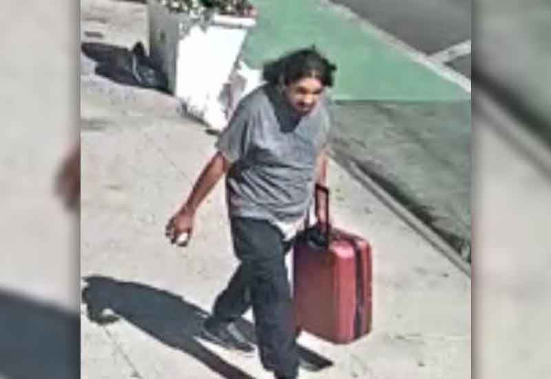 Do you know him? Police seek man in unprovoked stabbing from behind