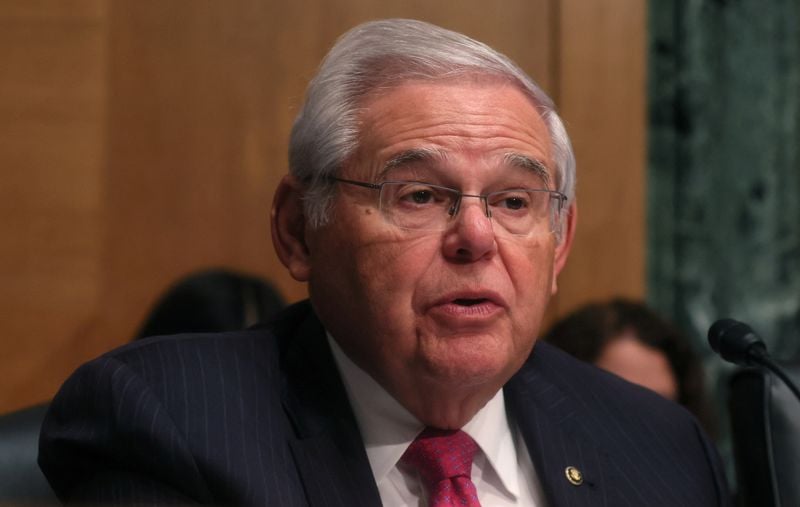 New Jersey Senator and His Wife Indicted on Bribery Charges in New York City