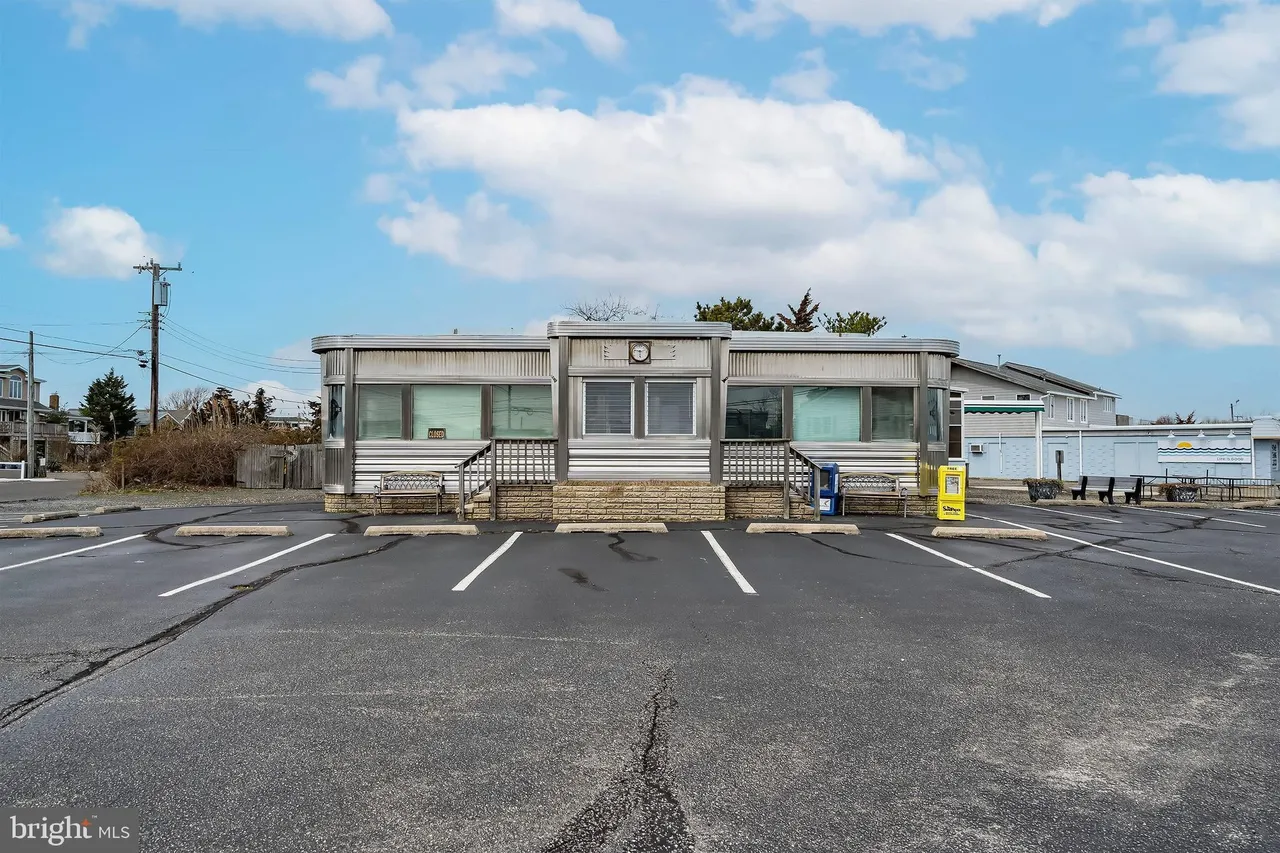 Historic LBI Diner Up For Sale at $3.65 Million After Serving Customers Since 1959