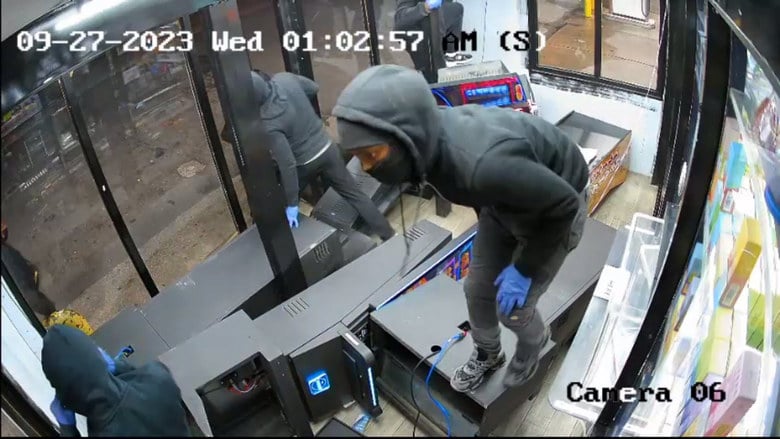 Suspects Wanted for Theft at Amera Gas Station in Philadelphia