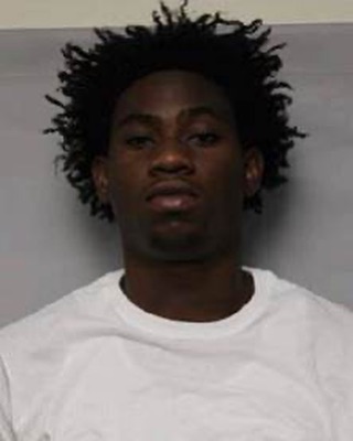 Newark Police Seek Alleged Armed Robbery Suspect Newark Police Seek Alleged Armed Robbery Suspect