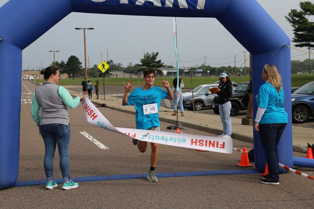 Sclafani wins again at the Anthony Bocchimuzzo 5K Run/Walk in Yaphank.
