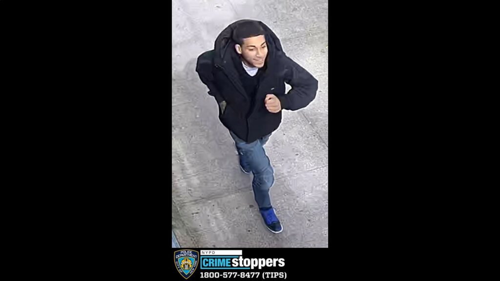 Shots Fired into Crowd Outside Bronx Apartment Building Shots Fired into Crowd Outside Bronx Apartment Building