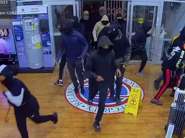 Philadelphia Police Seeking to Identify Suspects in P.C. Richard & Son Looting