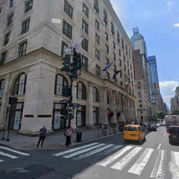 These defunct department stores are missed by new yorkers years after they closed - photo licensed by shore news network.