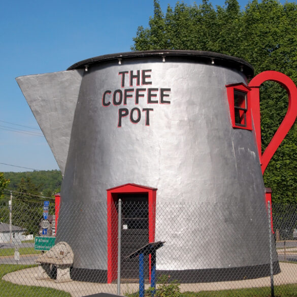 What's with the big roadside pot of coffee in bedford, pa? - photo licensed by shore news network.
