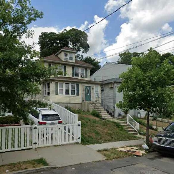 Staten island teen found shot dead inside apartment - photo licensed by shore news network.