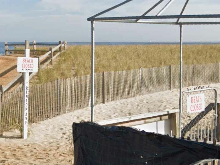 Locked up new jersey privately owned beaches forced to reopen by state officials - photo licensed by shore news network.