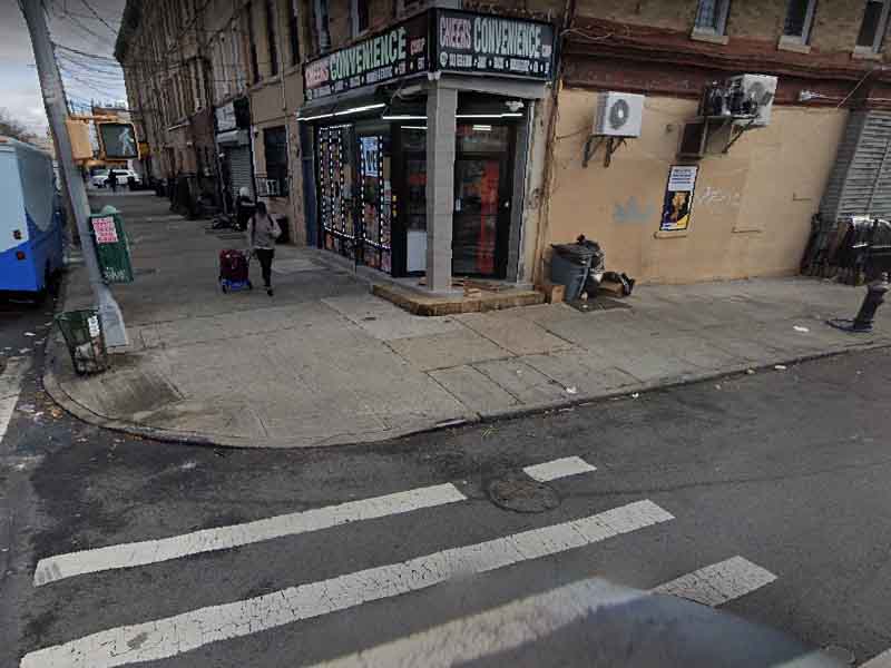 Two Sought in Armed Robbery at Brooklyn Bodega