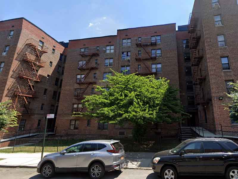 Two Men Found Shot Multiple Times Dead in Hallway of Brooklyn Apartment Building