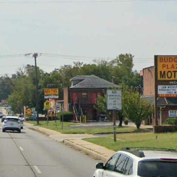 Altercation on ritchie highway ends with man, woman stabbed