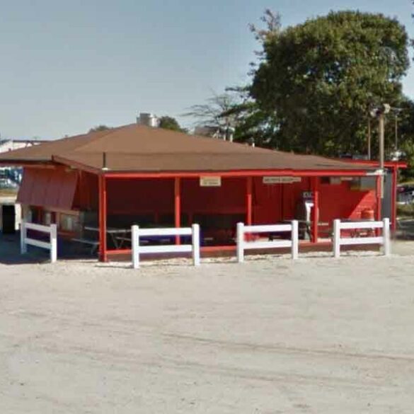 Toms river isn't the same without this iconic roadside shack full of taste and memories - photo licensed by shore news network.