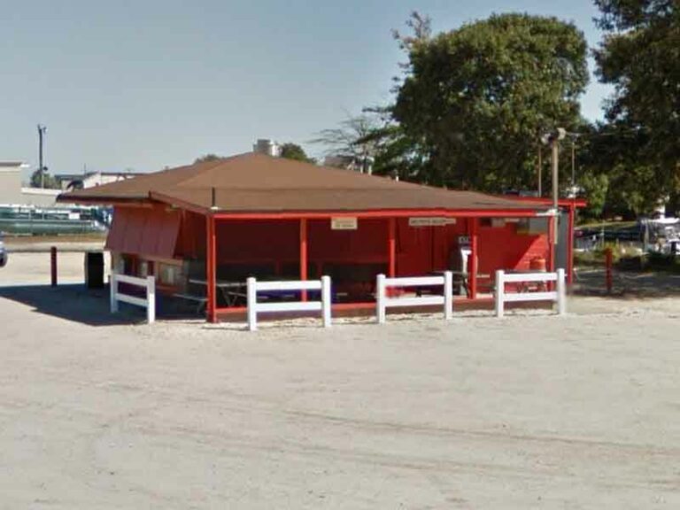 Toms river isn't the same without this iconic roadside shack full of taste and memories - photo licensed by shore news network.