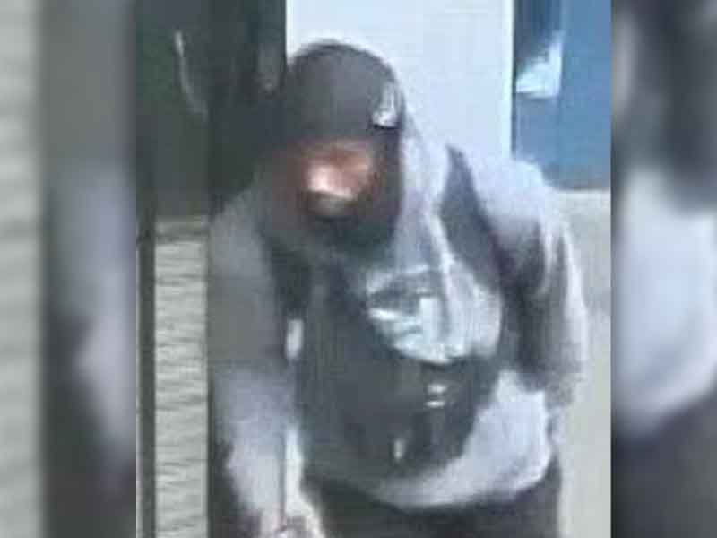 Suspect Sought in Fordham Road Train Station Robbery