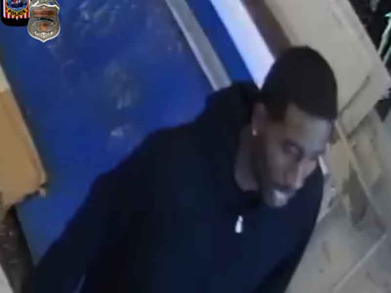 Angry Shopper Shoots At Workers Because Store Was Closed