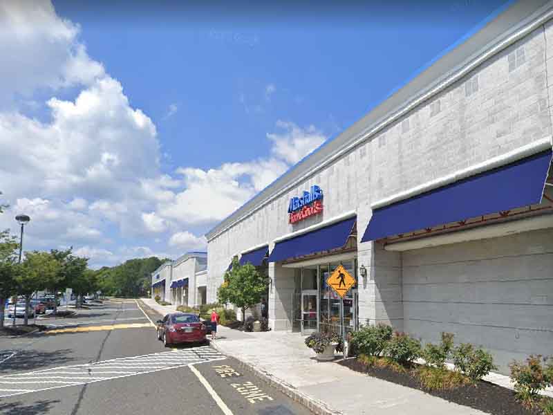Holmdel Police Seek Witnesses in Suspicious Incident at Towne Center