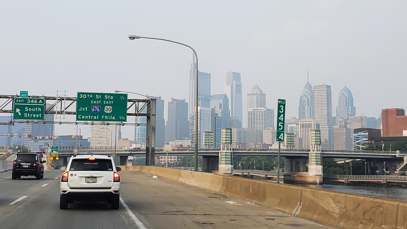 Three Shot on I-95 In Philadelphia
