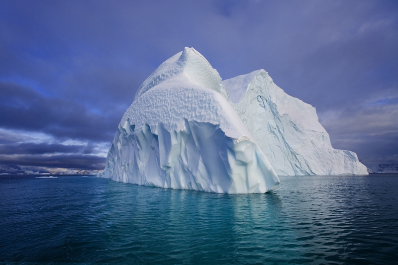 Giant Antarctic Iceberg A23a Begins Drifting After Decades