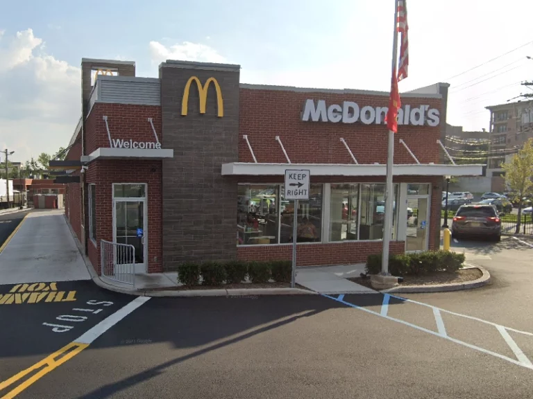 Man robbed at knifepoint inside bathroom of north jersey mcdonald's - photo licensed by shore news network.