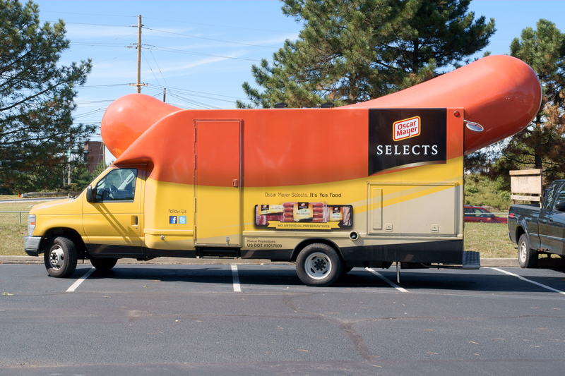Oscar-Meyer-Weiner-Wagon