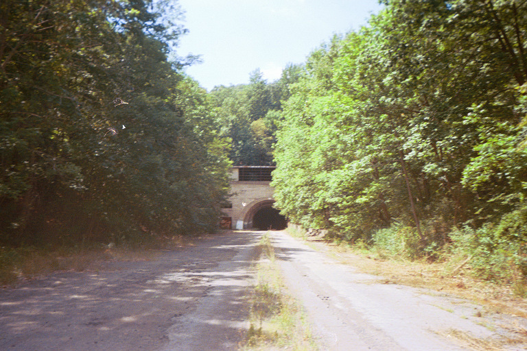 Sideling Hill Tunnel. 8/17/2006 Originally uploaded by Jgera5 - Public Domain Photo