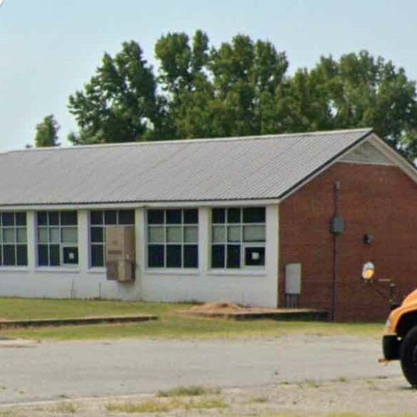 Woman arrested for bringing gun to belvoir elementary school - photo licensed by shore news network.